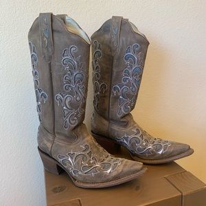 Nashville cowboy boots